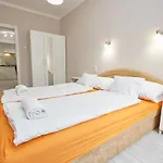 Zoli Apartmanok-anna Koelcsey 32 公寓 Hajdúszoboszló