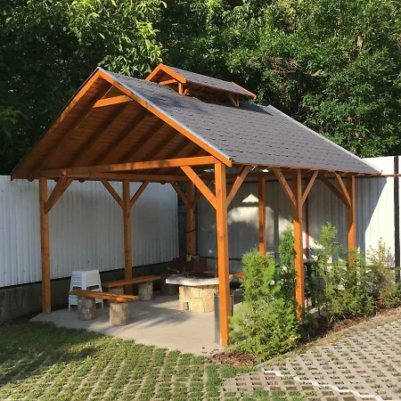 Zoli Apartmanok-anna Kölcsey 32 Hajdúszoboszló
